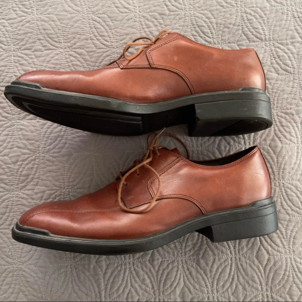 Brown Men’s Rockport Oxford Dress Shoes